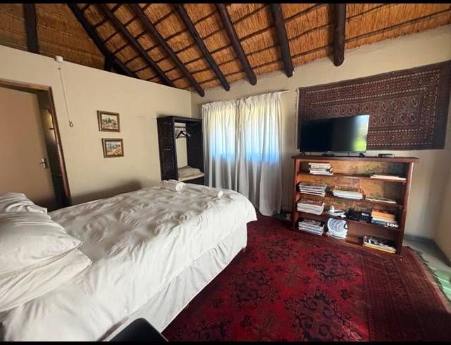 1 BEDROOM PROPERTY TO RENT IN HENNOPS RIVER